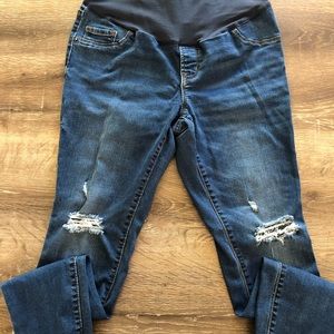 Old Navy Maternity Rockstar Super Skinny Jeans